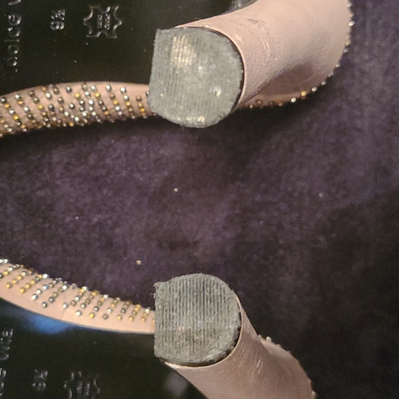 Dolce  Vita 5 1/4 inch heels - Picture 7 of 11